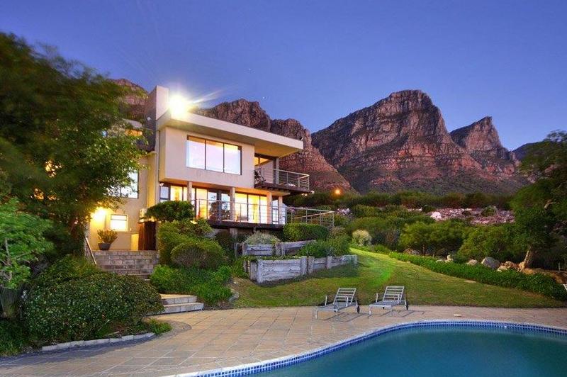 4 Bedroom Property for Sale in Camps Bay Western Cape